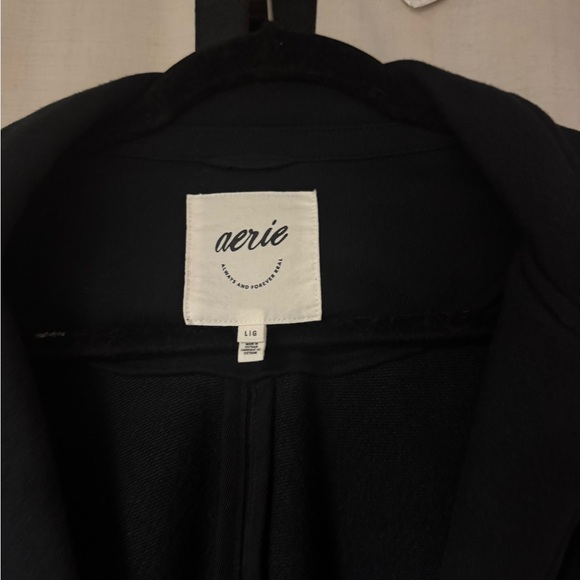 Aerie Classic Black Blazer - Picture 2 of 4